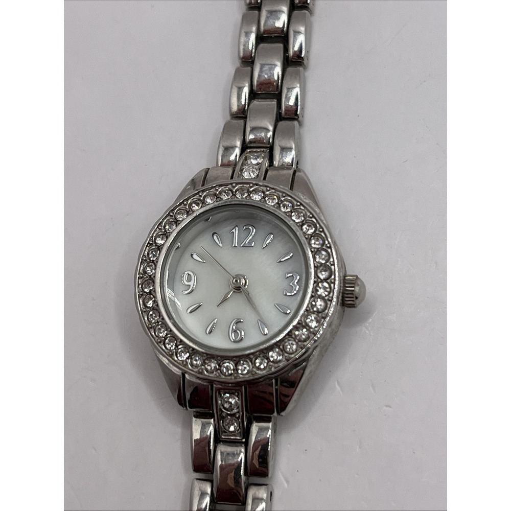 Women's Mother of Pearl Dial Quartz Watch‎ Crystal Bezel 7.5" Band- New Battery - Picture 5 of 9